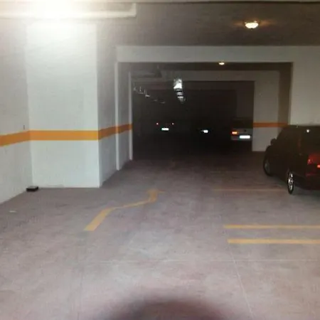 Aparthotel Esguven Apart